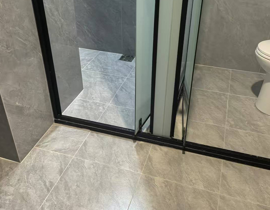 Seramik Karo Kaya Döşeme Yüzeyi Prefabrik Banyo Bölmeleri